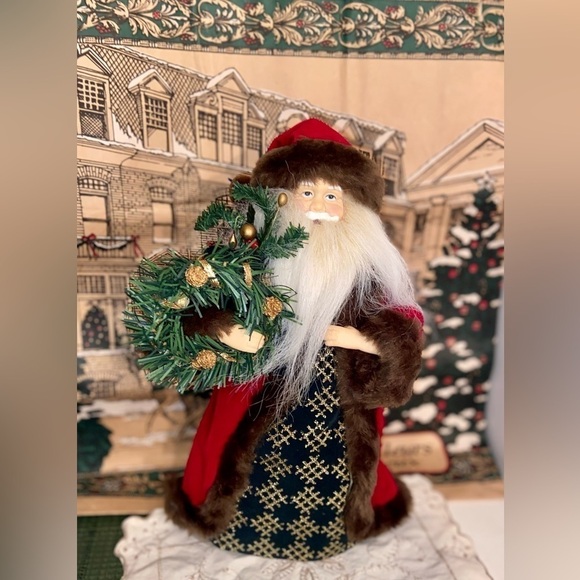 3/75$ Christmas‎ Tree Topper Vintage Christmas Santa Claus with wreaths in hands - Picture 1 of 15